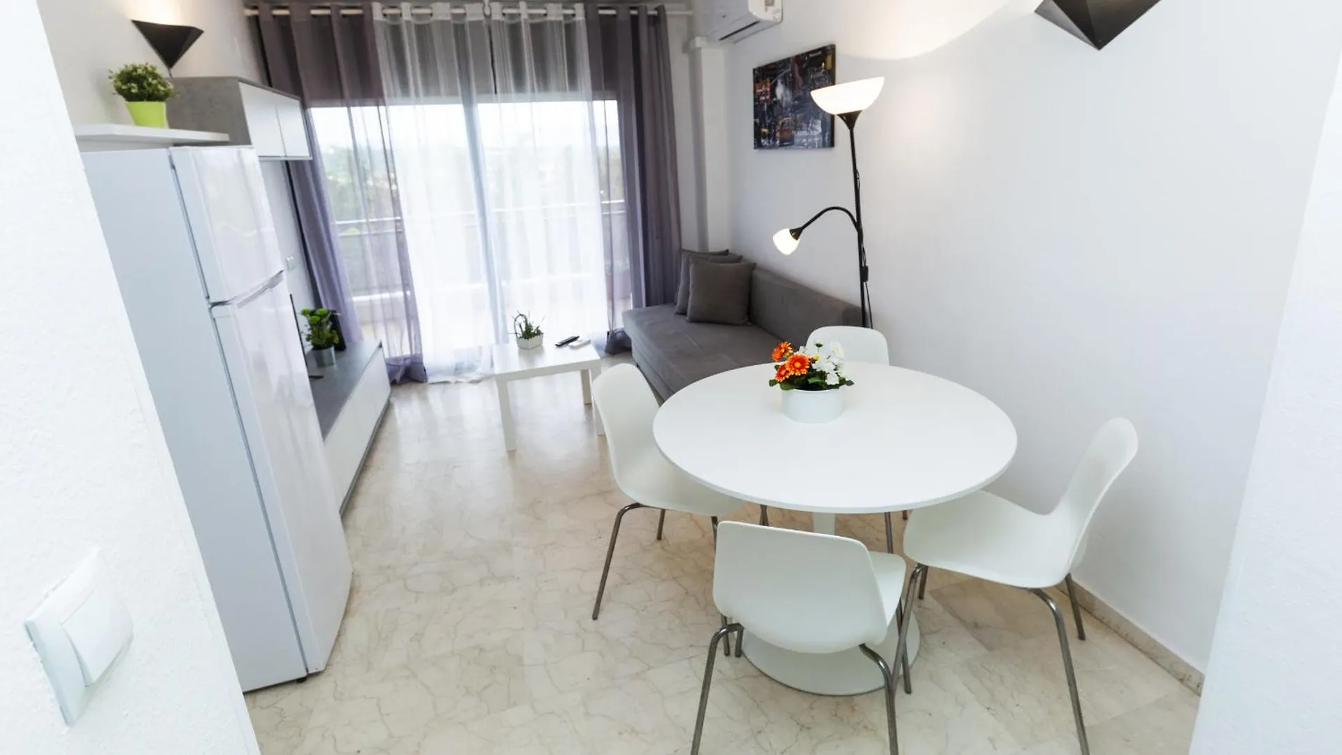 Aquamarina C Homestay By Turismar La Pineda Apartman